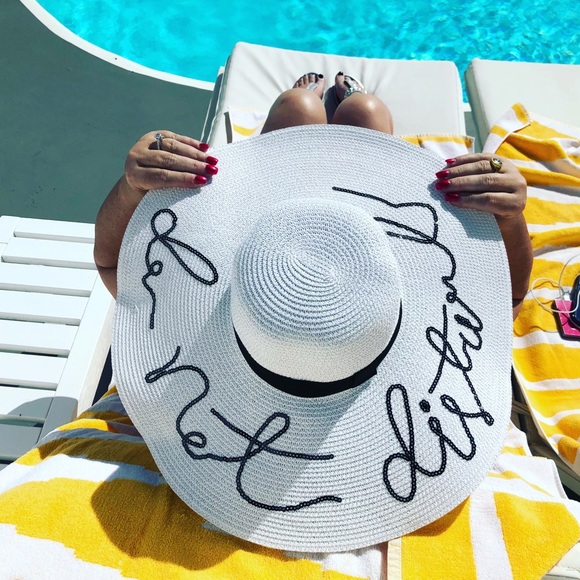 Accessories - Sequined "do not disturb" floppy sun hat!!